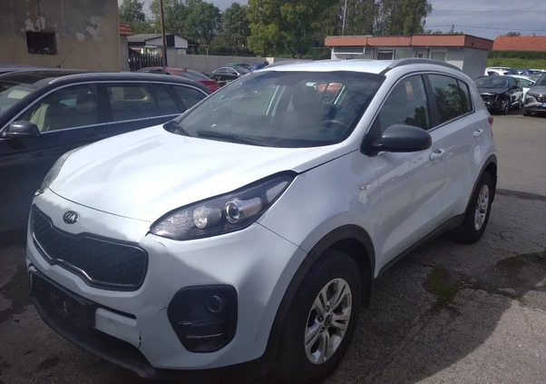 Kia Sportage cena 45000 przebieg: 224716, rok produkcji 2016 z Głogów Małopolski małe 137